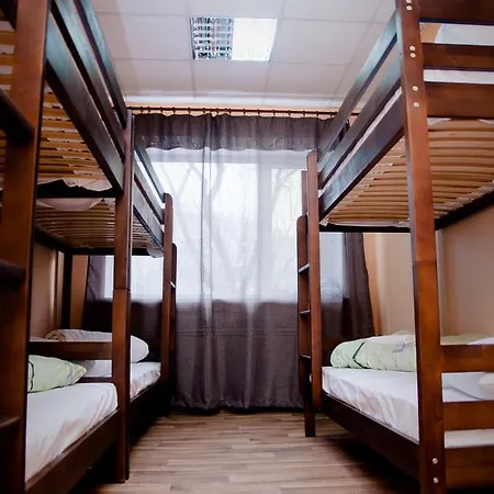 Potter Globus Hostel